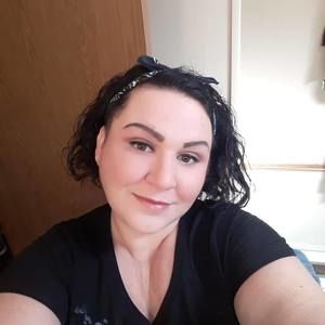 Meet your Posher, Christen